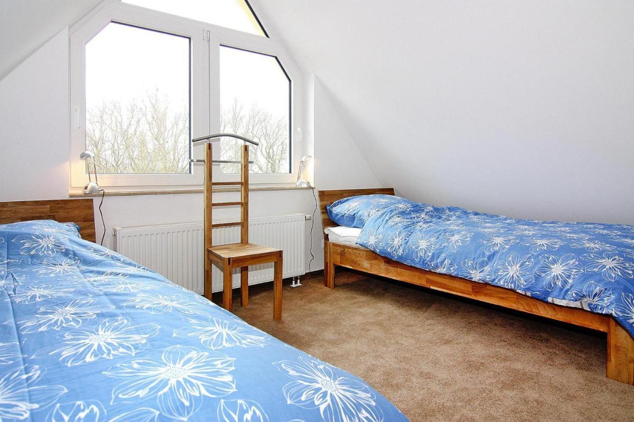 Reetdachhaus Lotte Mit Sauna Und Kaminofen Am Yachthafen In Vieregge Εξωτερικό φωτογραφία